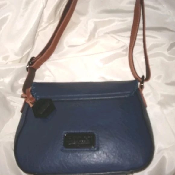 ⚡SALE ⚡NWT Hayden Harnett Saddle Bag in Blue - Picture 4 of 8